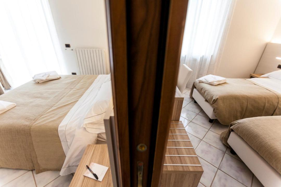 Na' Poesia B&B Di Charme SantʼAgata deʼ Goti Extérieur photo